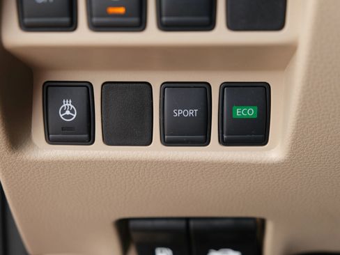 Used 2017 Nissan Rogue SL w/ SL Premium Package image 34