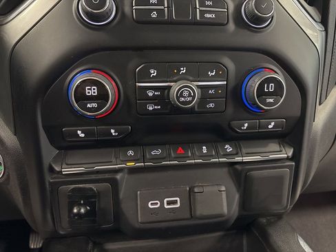 Used 2022 Chevrolet Silverado 1500 RST w/ Z71 Off-Road Package image 21