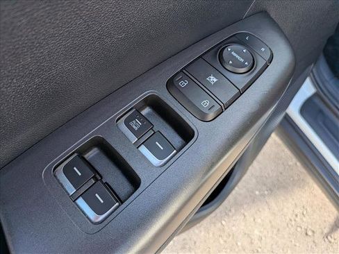 Used 2022 Kia Sportage LX image 22