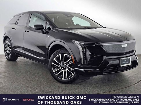 New 2026 Cadillac Optiq Sport 1 w/ LPO, Floor Liner Package image 1