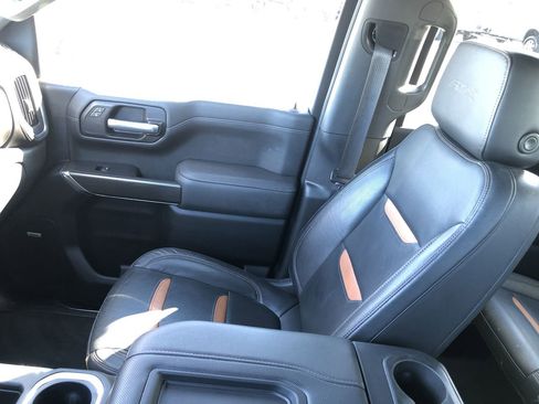 Used 2021 GMC Sierra 1500 AT4 w/ AT4 Premium Package image 23