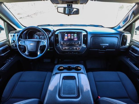 Used 2019 Chevrolet Silverado 1500 LT w/ All Star Edition image 2