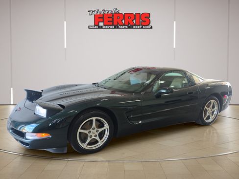 Used 2000 Chevrolet Corvette Coupe w/ Memory Pkg RWD image 1