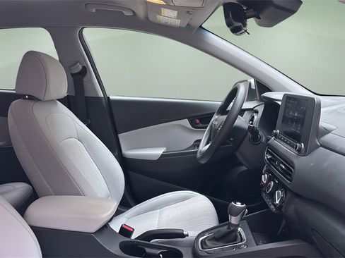 Certified 2023 Hyundai Kona SEL w/ Winter Weather Package image 15