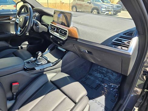 Used 2024 BMW X4 xDrive30i w/ Convenience Package AWD/4WD image 10