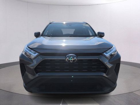 Used 2024 Toyota RAV4 XLE FWD image 8