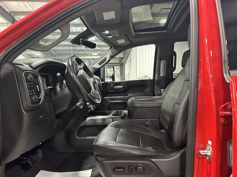 Used 2021 Chevrolet Silverado 2500 LTZ w/ LTZ Convenience Package image 10