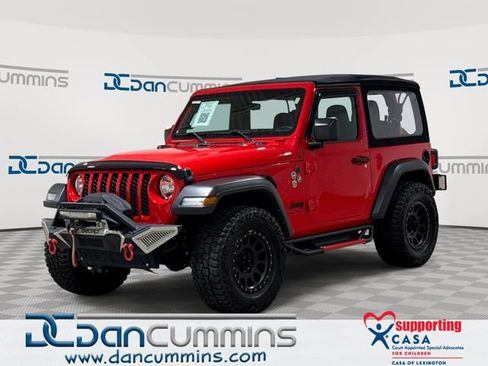 Used 2024 Jeep Wrangler Sport AWD/4WD image 1
