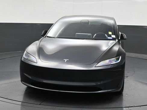 Used 2024 Tesla Model 3 Standard Range RWD image 8