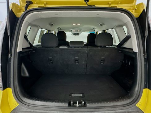 Used 2014 Kia Soul + image 28