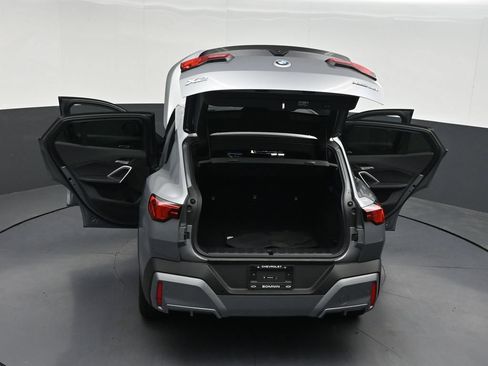 Used 2025 BMW X2 xDrive28i w/ Convenience Package AWD/4WD image 35