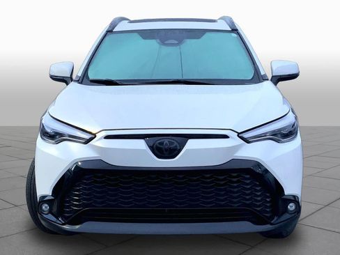 Used 2024 Toyota Corolla Cross AWD Hybrid w/ Convenience Package image 4