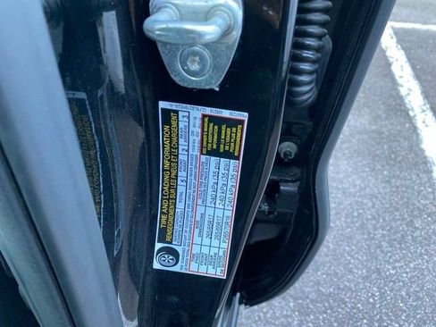 Used 2023 Nissan Frontier SV AWD/4WD image 30