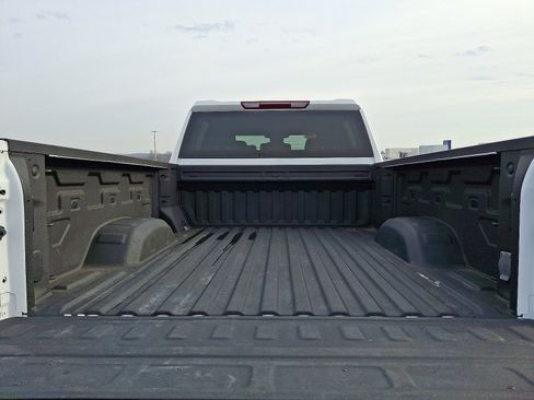 Certified 2024 Chevrolet Silverado 2500 Custom w/ Custom Convenience Package image 27