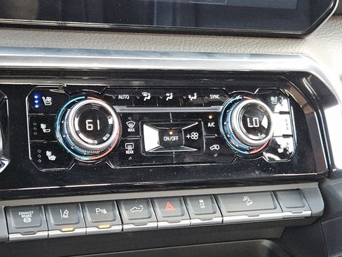 Used 2024 GMC Sierra 2500 Denali w/ Denali Reserve Package image 24