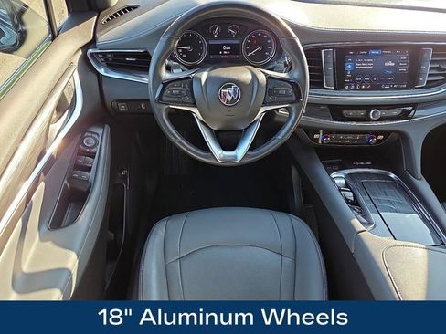 Used 2022 Buick Enclave Essence image 16