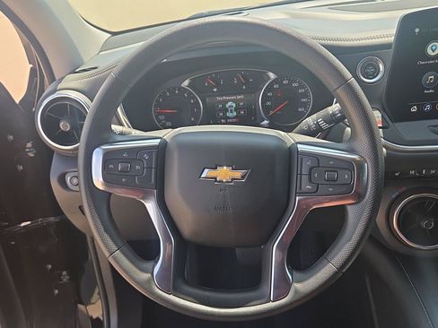 Used 2025 Chevrolet Blazer LT AWD/4WD image 24