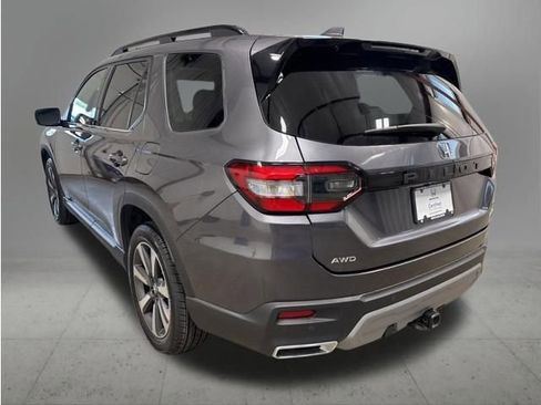 Certified 2023 Honda Pilot Elite image 4