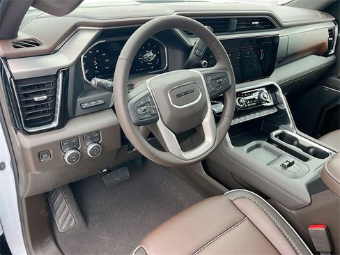 New 2026 GMC Sierra 2500 Denali w/ Denali Reserve Package image 6