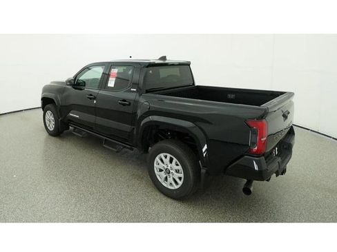 New 2026 Toyota Tacoma SR5 RWD image 5