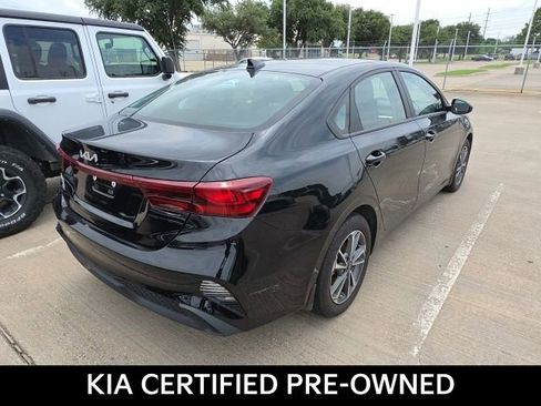 Certified 2024 Kia Forte LXS FWD image 5