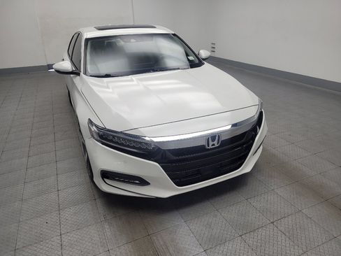 Used 2020 Honda Accord Touring image 14