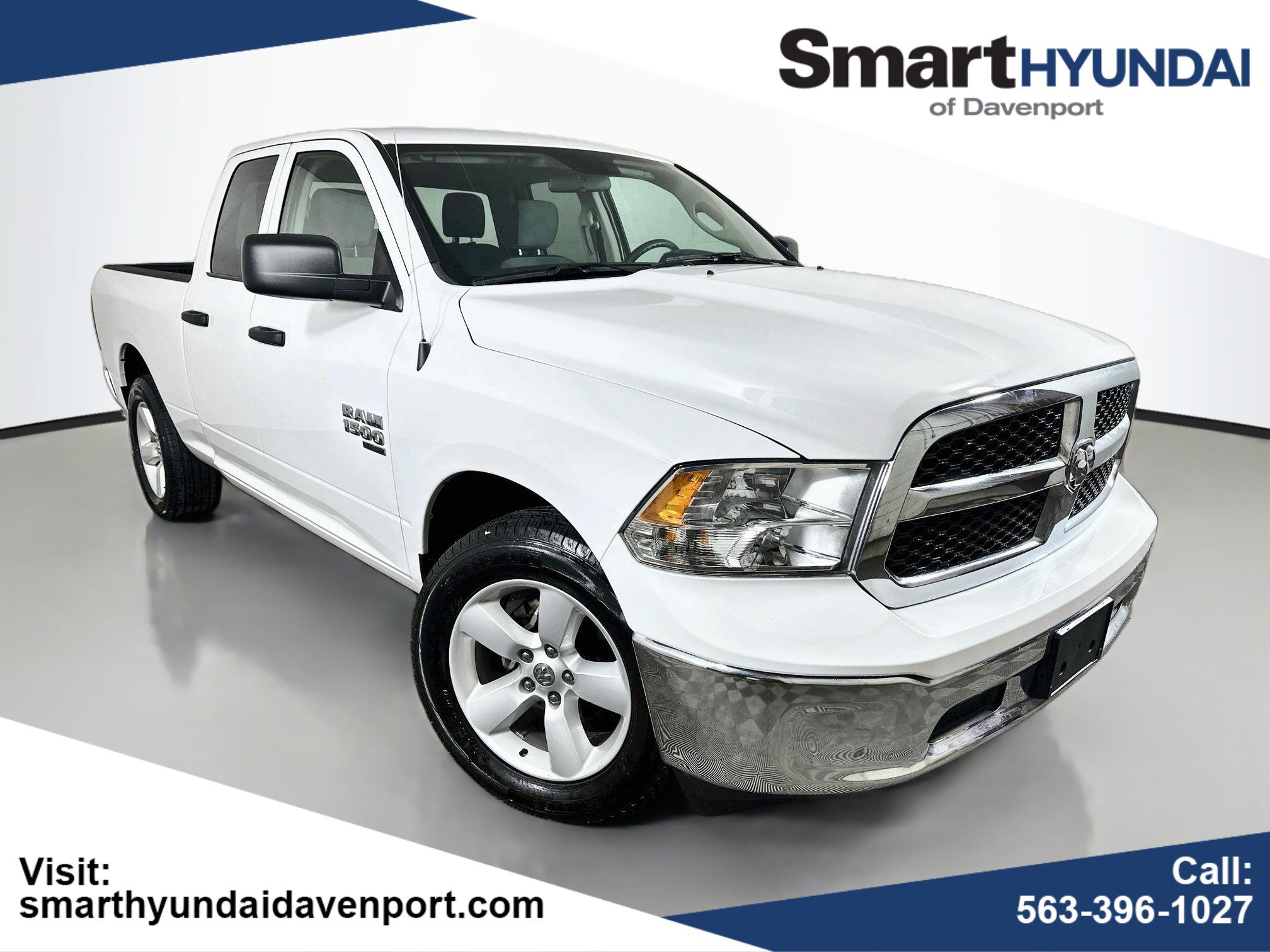 Used 2024 RAM 1500 Classic SLT AWD/4WD image 1