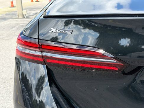 New 2027 BMW 540i xDrive w/ Executive Package AWD/4WD image 10