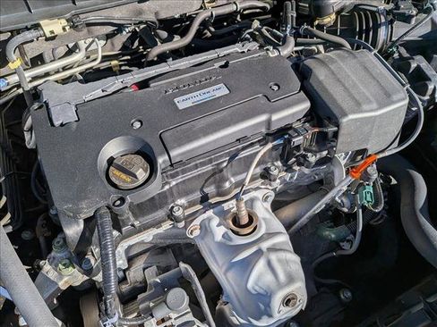 Used 2017 Honda Accord LX image 22