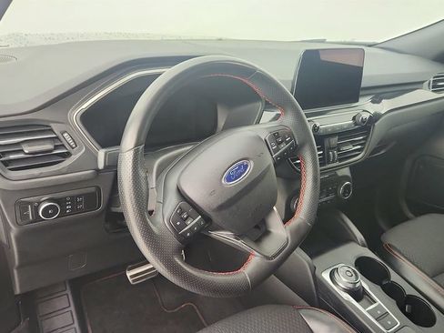 Used 2023 Ford Escape ST-Line Select AWD/4WD image 9