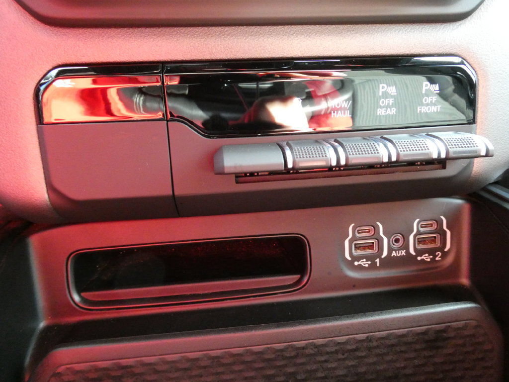 Used 2022 RAM 1500 Big Horn AWD/4WD image 28