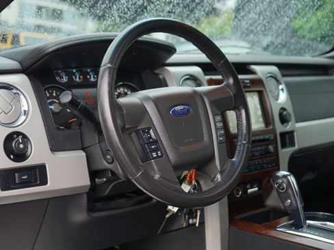 Used 2012 Ford F150 Lariat w/ Lariat Chrome Pkg AWD/4WD image 11