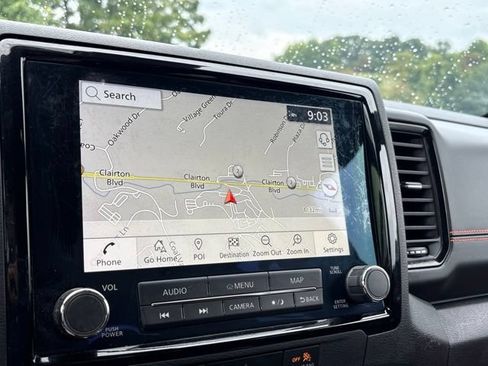 Certified 2024 Nissan Frontier PRO-4X w/ Technology Package AWD/4WD image 15