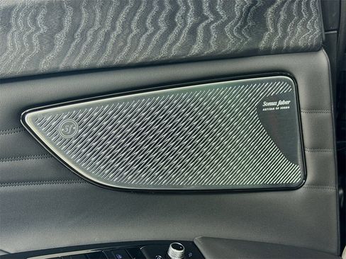 New 2025 Maserati Grecale GT image 18