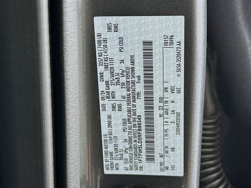 Used 2024 Ford F150 Lariat w/ FX4 Off-Road Package image 12