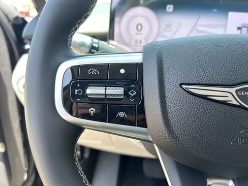 Used 2026 Genesis GV70 2.5T Select AWD/4WD image 28