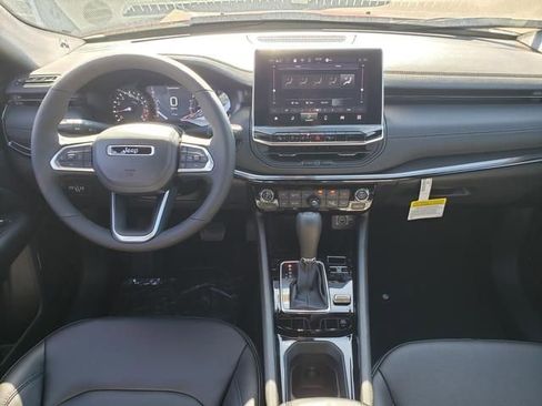 New 2026 Jeep Compass Limited AWD/4WD image 17
