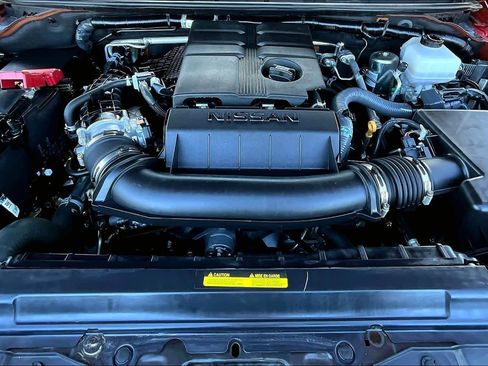 Used 2024 Nissan Frontier SV w/ SV Convenience Package image 31