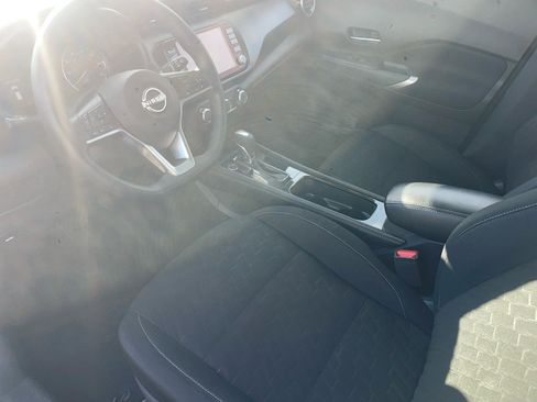 Used 2023 Nissan Kicks SV image 6