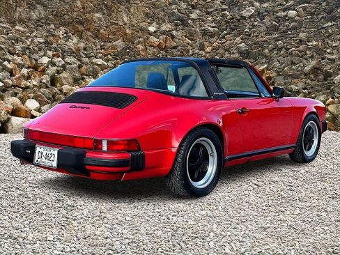 Used 1988 Porsche 911 Carrera image 2