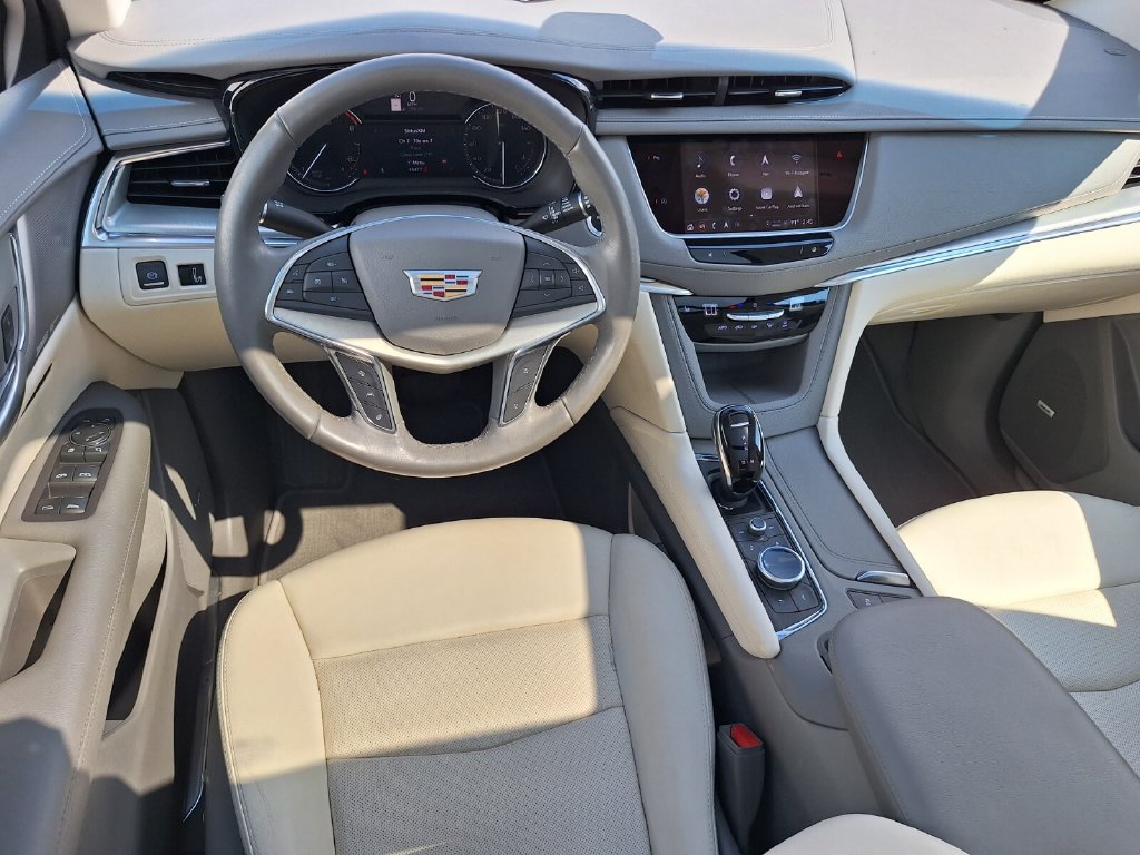 Used 2022 Cadillac XT5 Premium Luxury FWD image 11