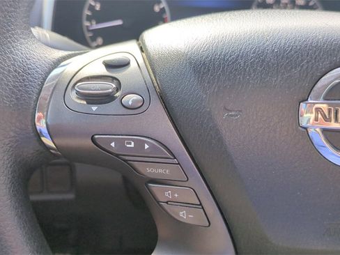 Used 2019 Nissan Murano S image 20