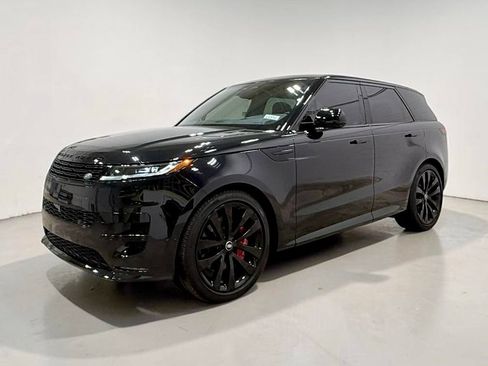 Used 2025 Land Rover Range Rover Sport Dynamic SE AWD/4WD image 11