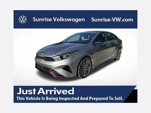 Used 2024 Kia Forte GT-Line w/ GT-Line Premium Package FWD image 1