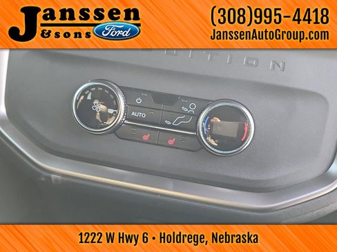 New 2025 Ford Expedition Max Platinum w/ Stealth Performance Package image 10