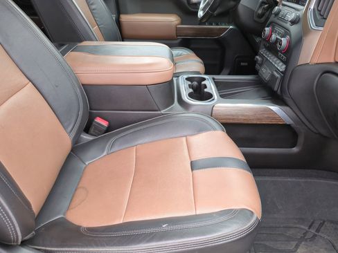 Used 2023 Chevrolet Silverado 2500 High Country w/ Z71 Off-Road Package AWD/4WD image 29