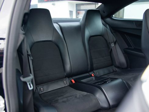 Used 2012 Mercedes-Benz C 63 AMG Coupe w/ Comand Single Disc Pkg image 24