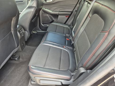 Used 2025 Ford Escape ST-Line image 17