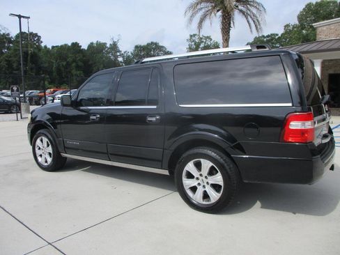 Used 2016 Ford Expedition EL Platinum RWD image 3