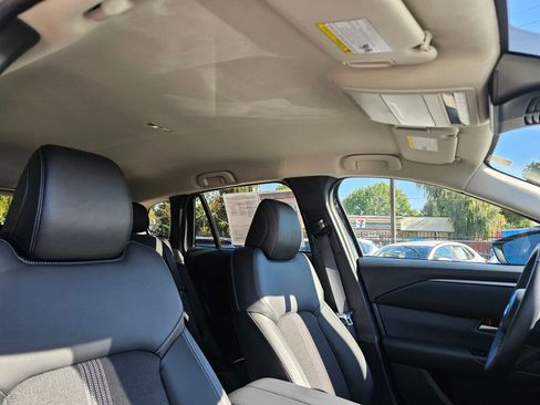 Certified 2025 MAZDA CX-50 2.5 Hybrid w/ Weather Package image 12